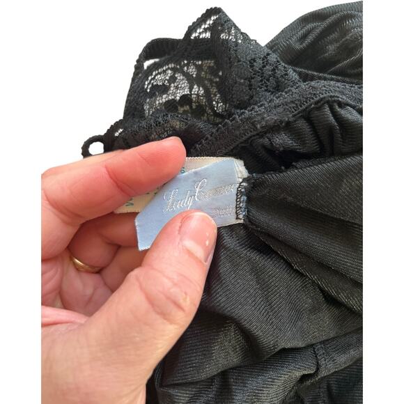 Vintage Lingerie| 80s Black Lace & Ruffle cami – FairyGrunge, fairyGoth,  328 - Picture 5 of 6